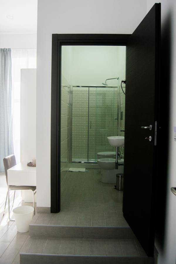 Civico 7 Bed & Breakfast เนเปิลส์ ภายนอก รูปภาพ