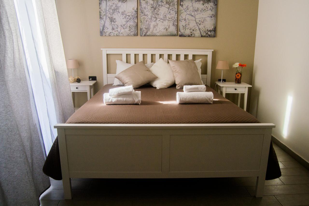 Civico 7 Bed & Breakfast เนเปิลส์ ภายนอก รูปภาพ